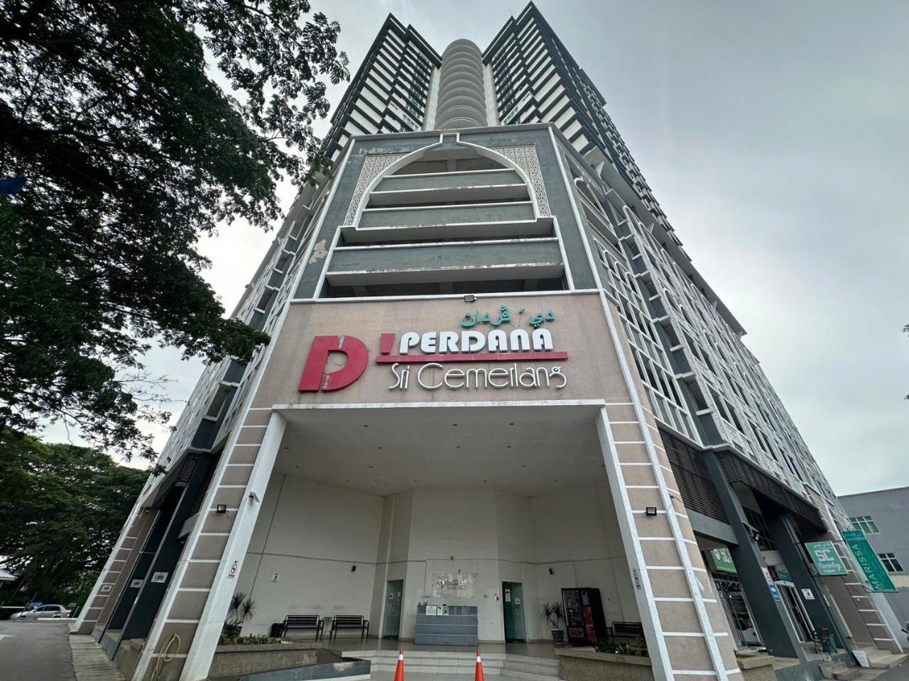 Cahaya Qaira Homestay @ D'Perdana Kota Bharu Exteriör bild