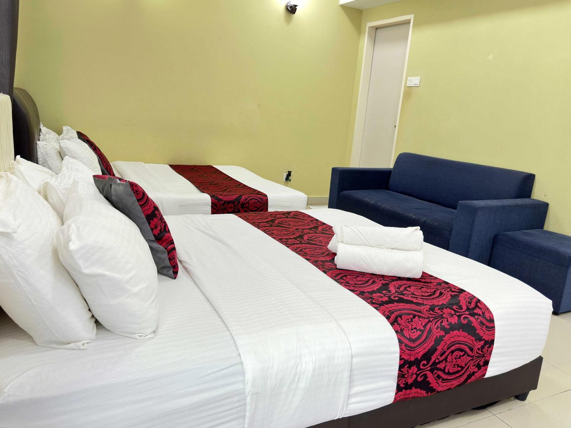 Cahaya Qaira Homestay @ D'Perdana Kota Bharu Exteriör bild