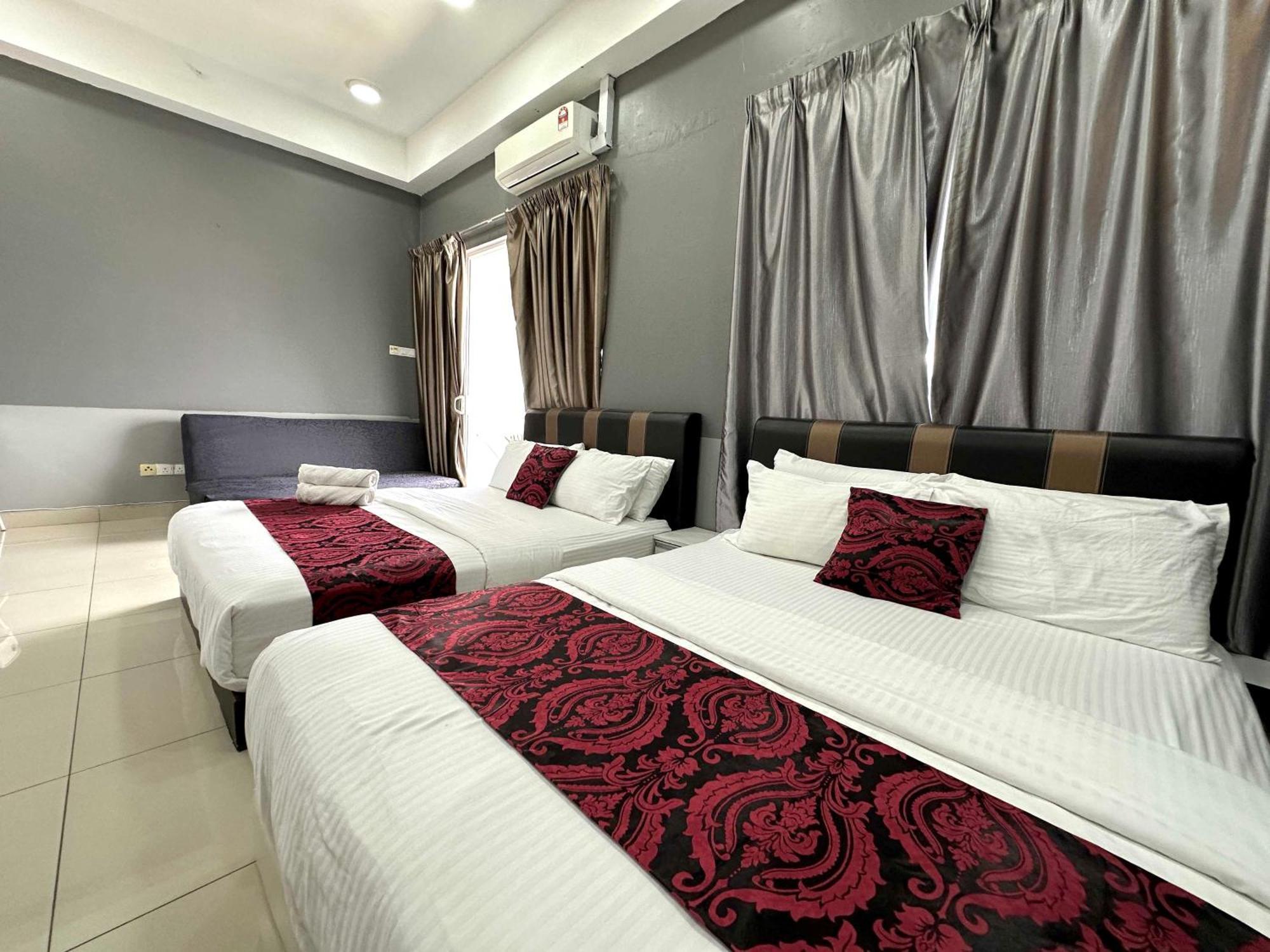 Cahaya Qaira Homestay @ D'Perdana Kota Bharu Exteriör bild