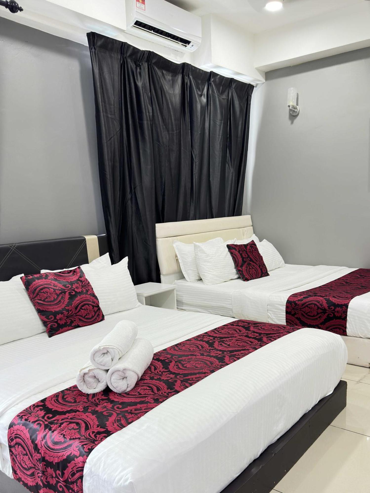 Cahaya Qaira Homestay @ D'Perdana Kota Bharu Exteriör bild