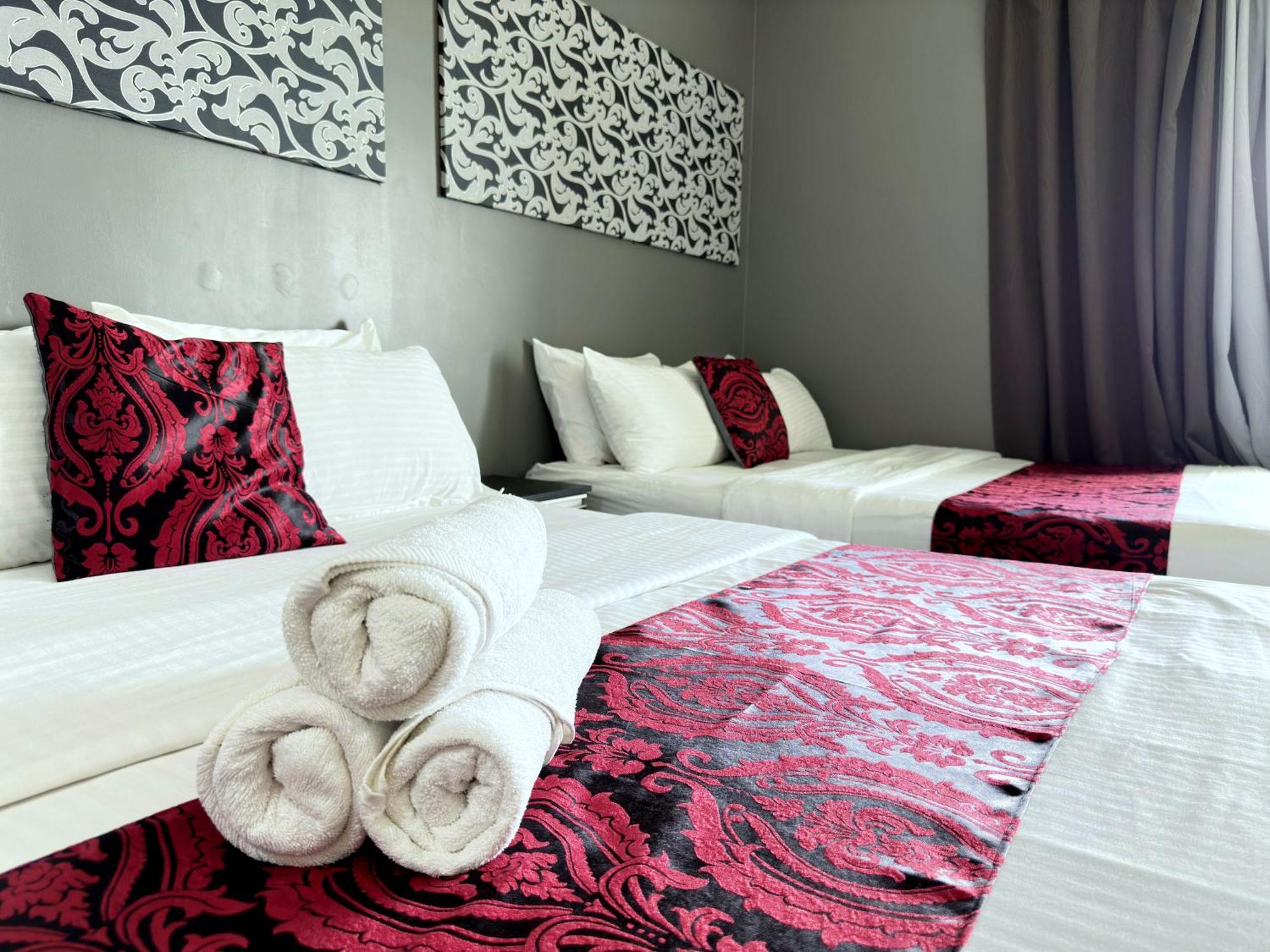 Cahaya Qaira Homestay @ D'Perdana Kota Bharu Exteriör bild